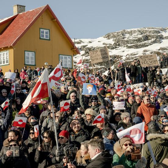 Største demonstration i Grønlands historie, hvor grønlænderne står sammen mod Trump. Foto: Oscar Scott Carl