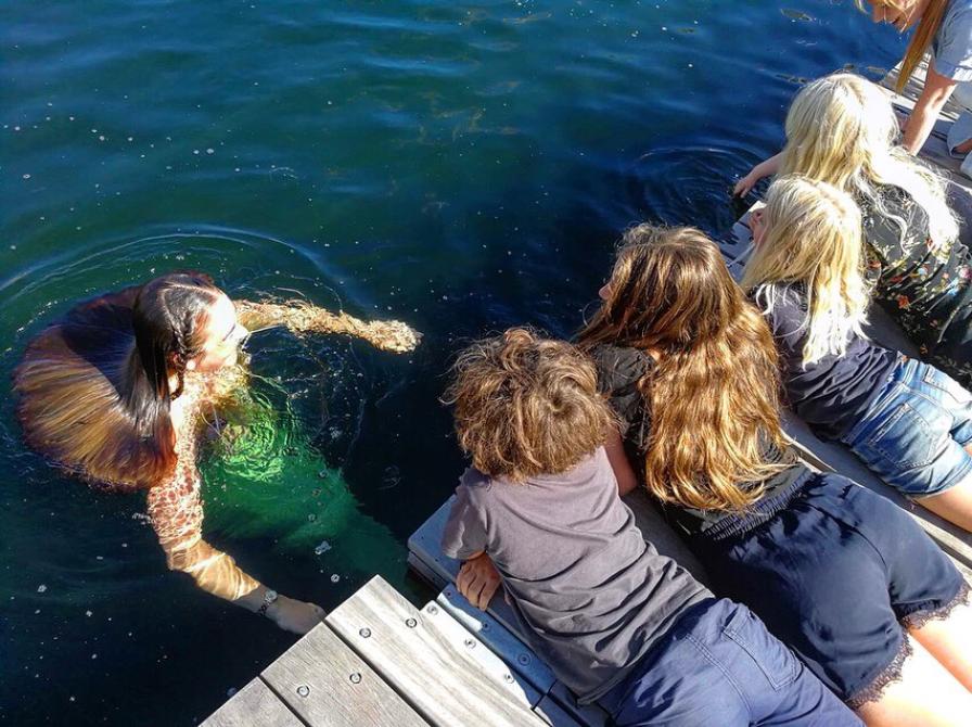 Havfruen Havdis med børn