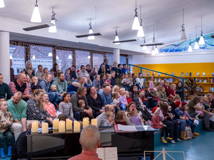 Juletræsfest på Flensborg Bibliotek
